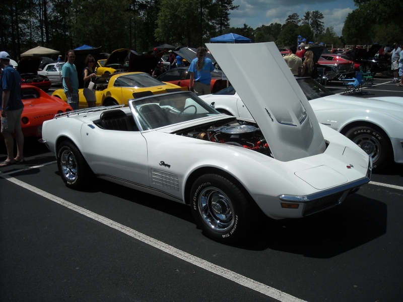 Illustration for article titled 'Classics for Charity' Car Show Canton GA 4/26/2015 photo dump